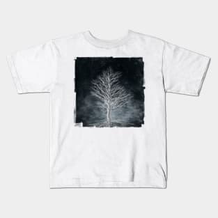 Dream Tree - Night Scene With Single Tree Kids T-Shirt